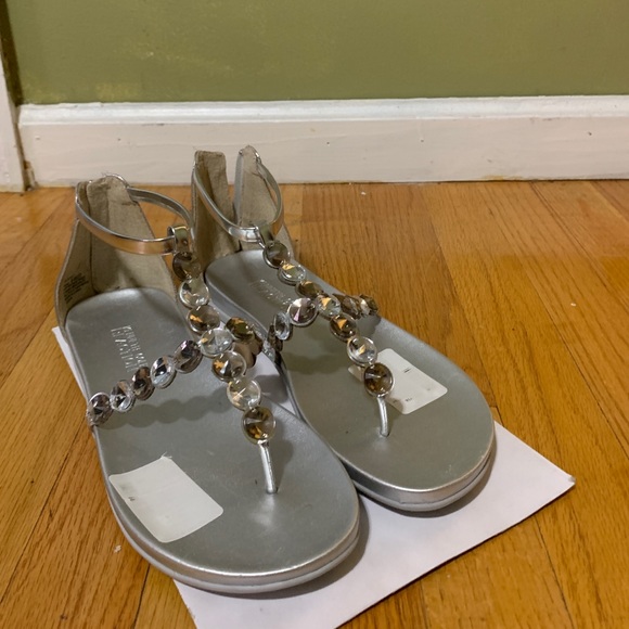 New KennethColeReaction Slim Key Gladiator Sandal - Picture 2 of 8